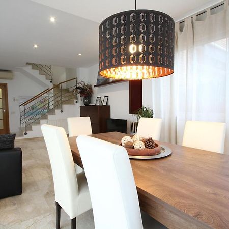 Beach House Castelldefels Ngoại thất bức ảnh
