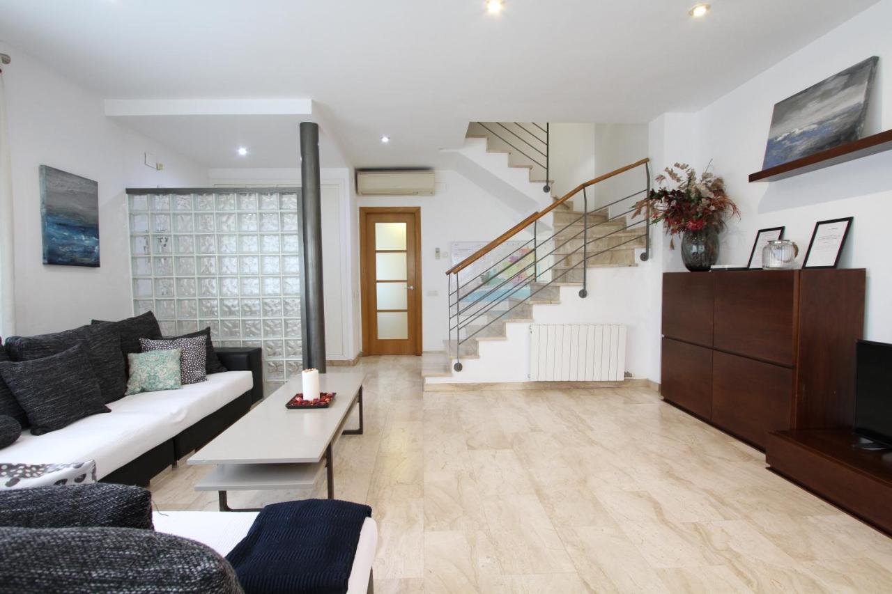 Beach House Castelldefels Ngoại thất bức ảnh