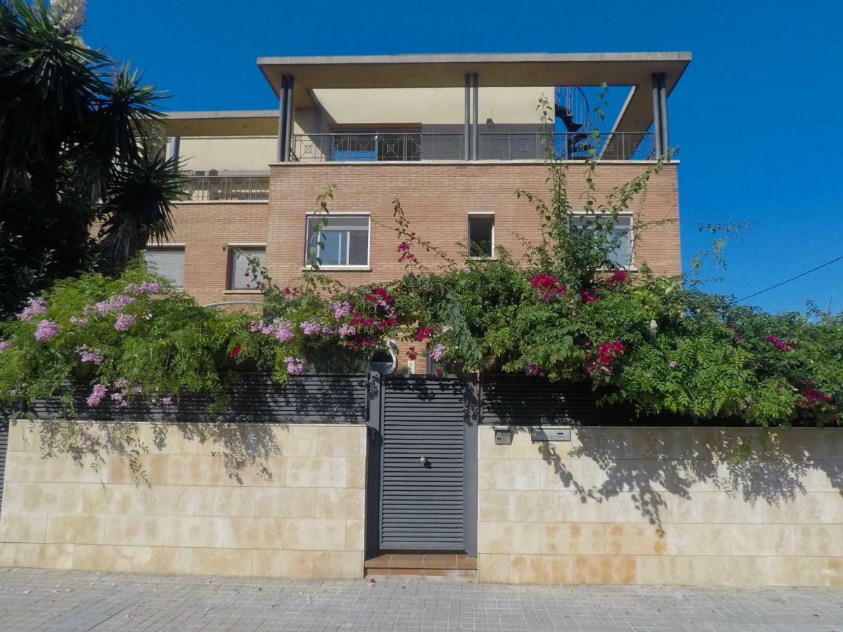 Beach House Castelldefels Ngoại thất bức ảnh